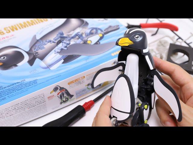 Walking & Swimming Penguin DIY Kit Tamiya