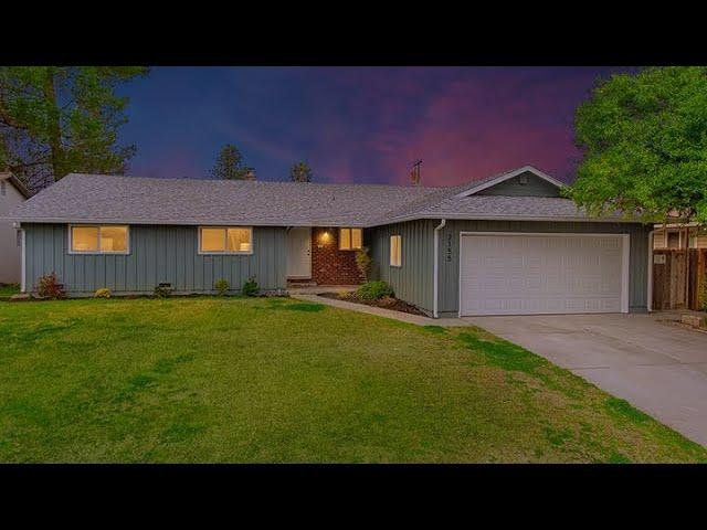 For Sale  2155 55th Ave  Sacramento CA 95822 3 beds, 2 bath