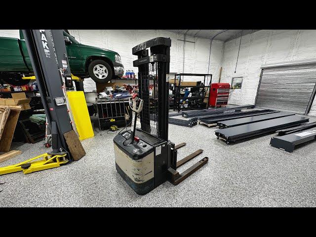 Buying the cheapest forklift on marketplace and fixing it up