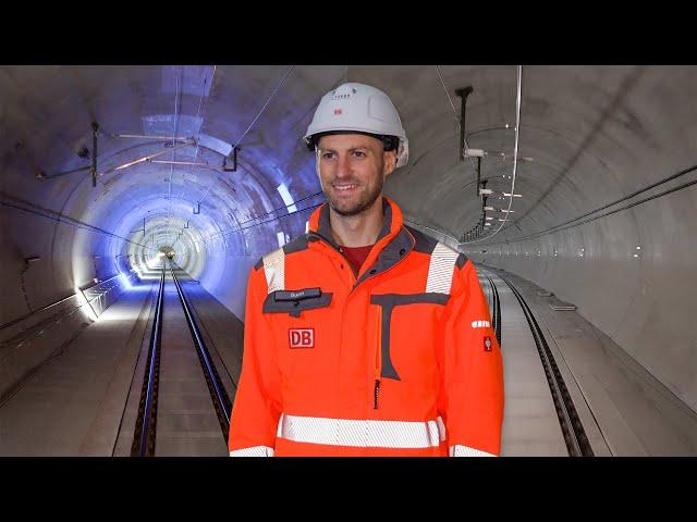 Stuttgart 21: Zwei Oberleitungen in einem Tunnel