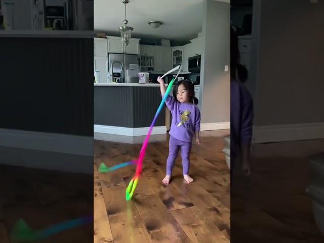 Rhythmic Gymnastics Super-star-in-training / 리듬체조계의 유망주 / 未来の新体操スーパースター