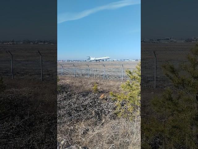 Взлет ТУ-154 из аэропорта Кольцово