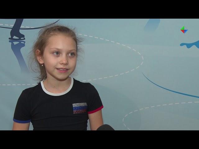 Юные фигуристы Алина Рожкова и Илья Епифанов усиленно готовятся к областным соревнованиям