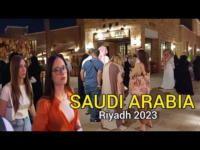 Riyadh Downtown Night Life In October 2023 | Wonderful Street Life Of Saudi Arabia