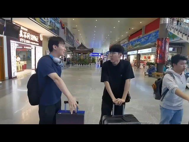 [24.09.04] 제26회 농심배_공항 도착! 신진서, 박정환 중국 선수들과 함께