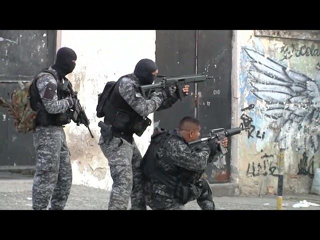 Intenso tiroteio em operação policial na Penha