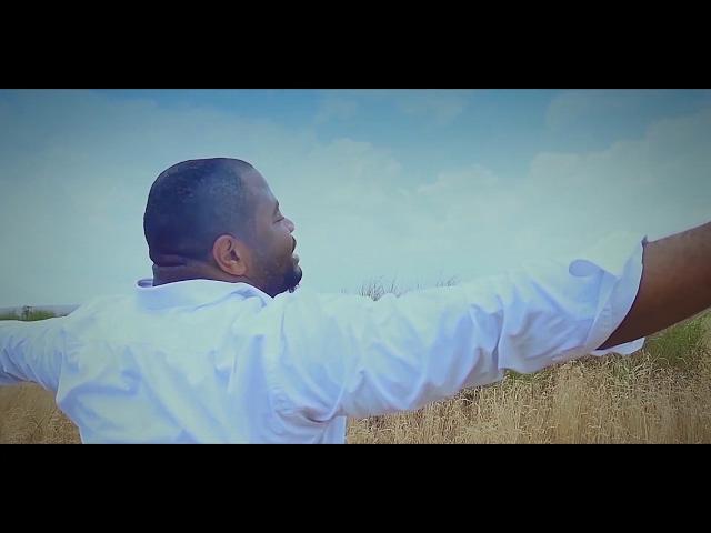 Moise Mbiye - TANGO NAYE  (clip officiel)