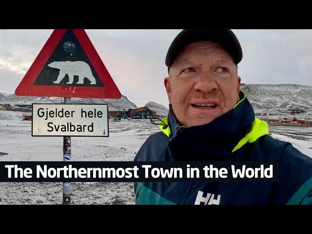 A Full Day Exploring at 78° North. Longyearbyen: The Town Where We Can All Live Completely Visa-Free