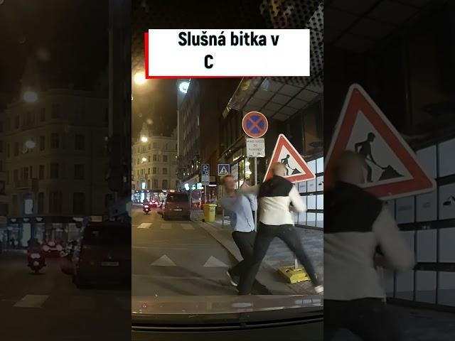 Slušná bitka  #dashcam #short