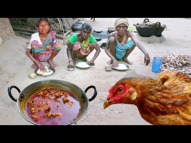 COUNTRY CHICKEN CURRY | Tribe grandmothers cooking delicious red country chicken | Morog Recipe