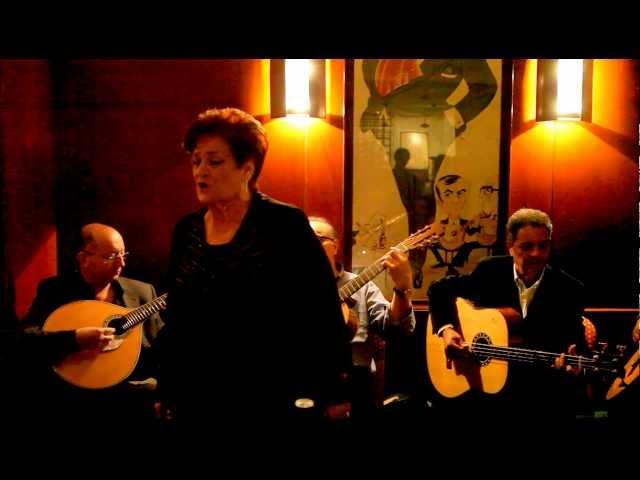 Fado, Anita Guerreiro, "Cheira a Lisboa"