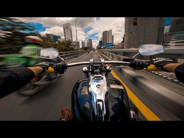 Cruising through the streets of BKK on my Harley Davidson Breakout 117 [ Pure RAW Sound ]