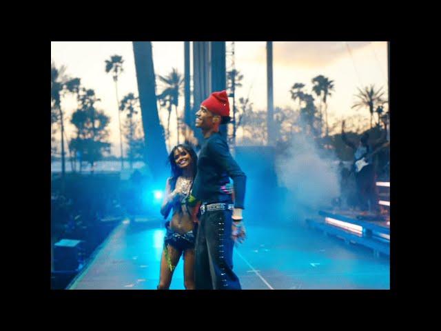 WizTheMc, Tyla , bees & honey - Show Me Love (with Tyla)  (Official Video)