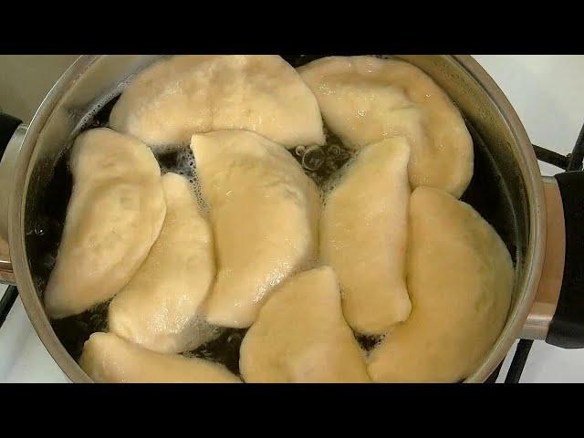 Вареники с вишней и малиной, в воде и на пару /Dumplings with cherries and raspberries