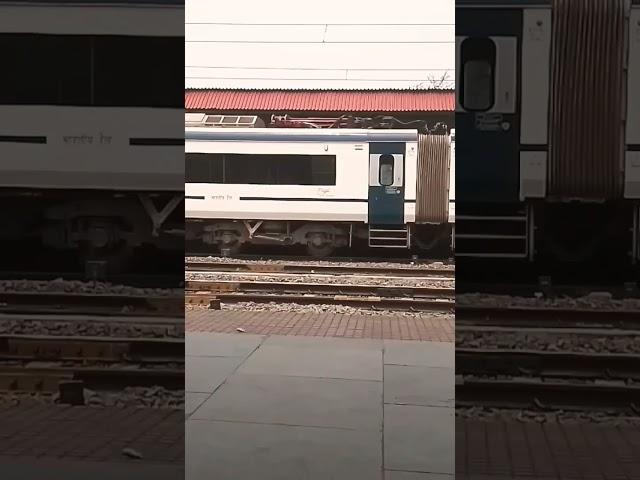 #train #railway #indianrailways #bhaskar #shortvideo #youtubeshorts #shorts