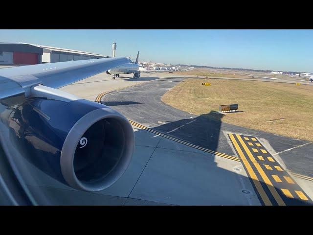 Delta Airlines Boeing 767-400ER Takeoff from Atlanta