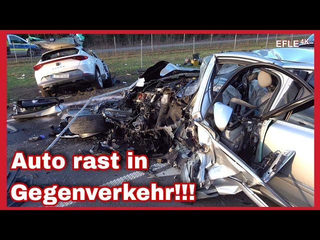 ️FRONTALCRASH auf B87 in Mockrehna️FÜNF VERLETZTE aus total zerstörten Autowracks befreit️