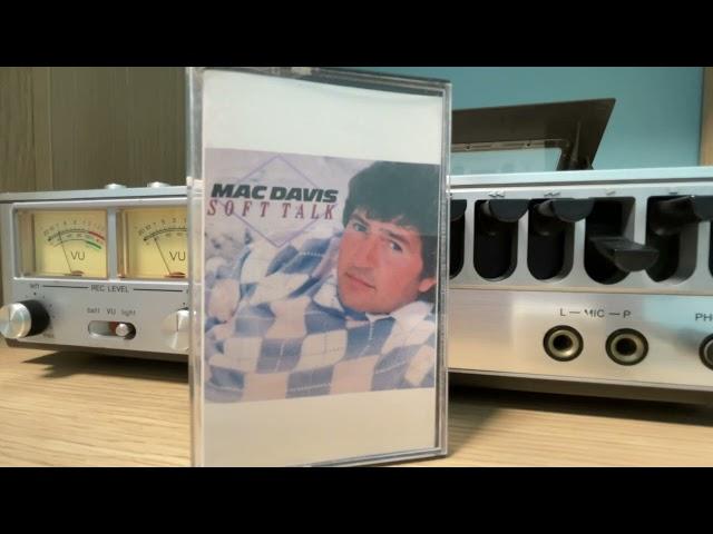 Mac Davis - Springtime Down In Dixie