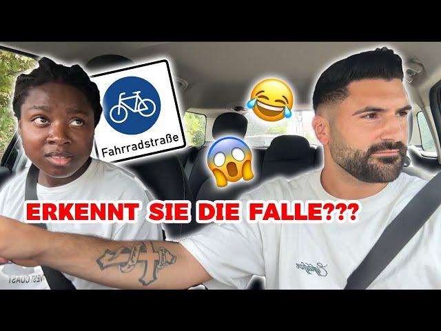 Erkennt meine Fahrschülerin die Falle ? 🫣