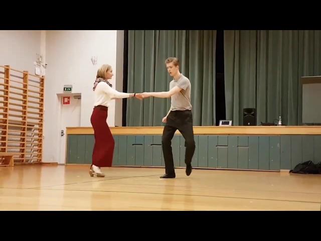 Recap: Lindy Hop Improvers | Barrel rolls