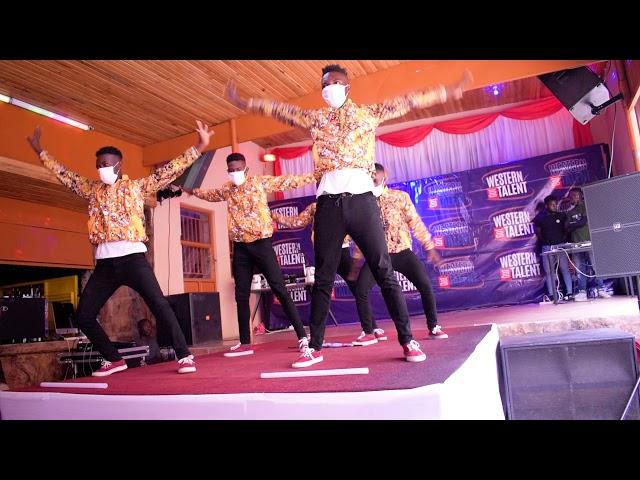 WGT.S01E01-TYG Dance Crew