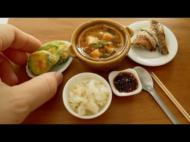 Doenjang Jjigae, Zucchini pancake, mackerel, bean sprout rice Korean food miniature dishes