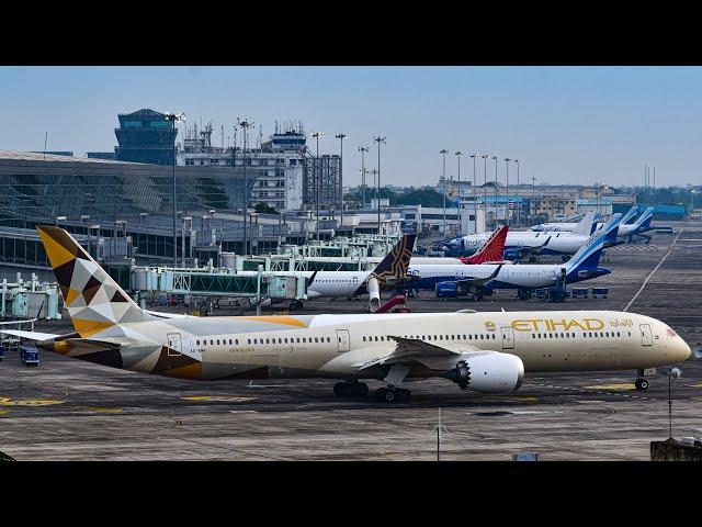 Widebody planespotting at Kolkata Airport/Etihad 787/aviation/avgeeks