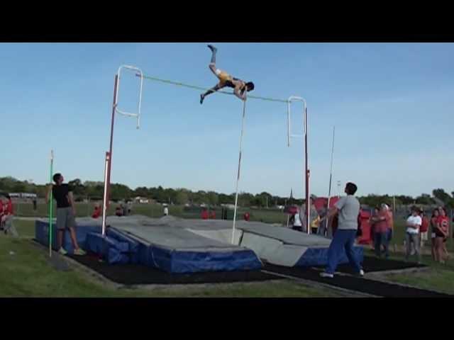 13'9" Pole Vault