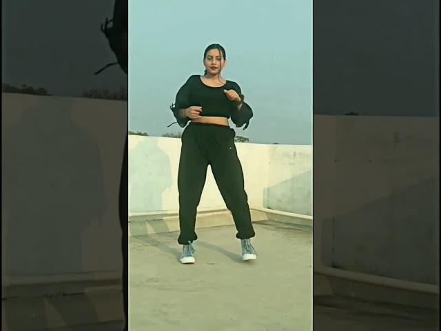 English  trending Instagram reels song  #dance #shorts #trending #viral #youtubeshorts #ytshorts