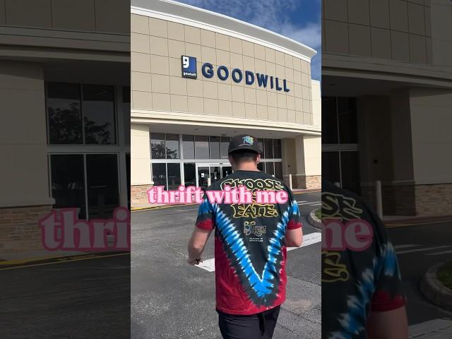 The mug was the best find  #thriftwithme #styledbycarli #goodwillhaul