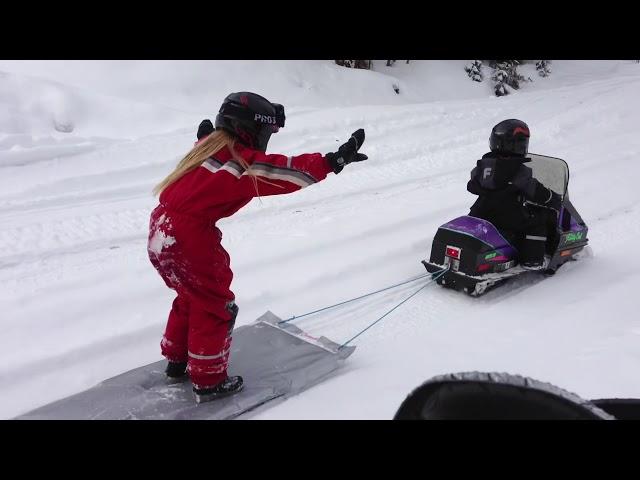 Snöskoter barnleksak Arctic cat snowmobile