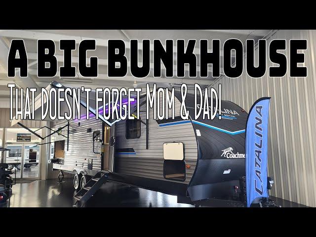 This BUNKHOUSE Doesn't Forget about MOM and DAD! Coachmen Catalina 343BHTS