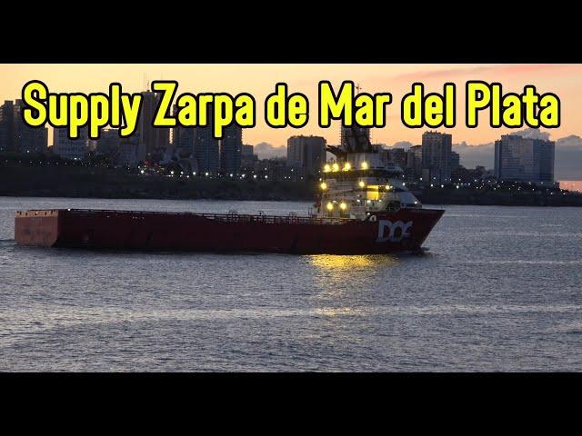 Al atardecer zarpa el Supply del Puerto de Mar del Plata