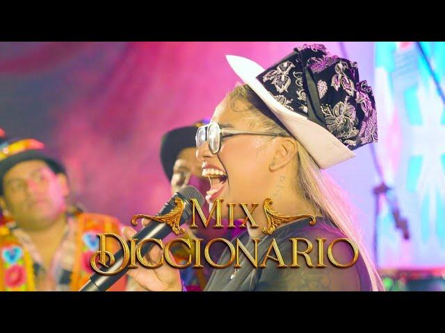 Claveles de la Cumbia - Mix Diccionario ( en vivo )