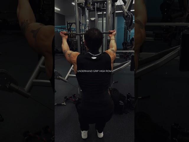 Simple but very effective #backday #backworkout #latspread #gymtips #fitnesstips #workout #shorts