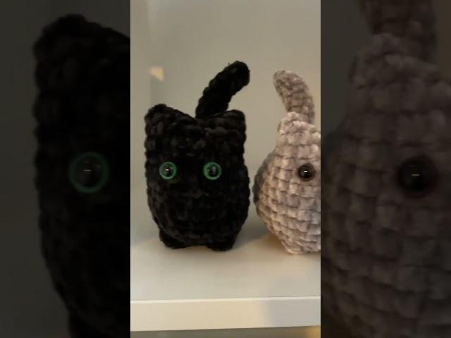 I‘m obsessed with these cuties#crochet#crocheting#amigurumi#cat#crochetcat#diy Pattern @bigbebez