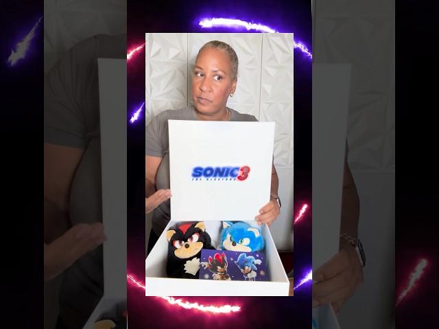 SONIC 3: Unboxing some movie swag. The slippers are hilarious  #sonic