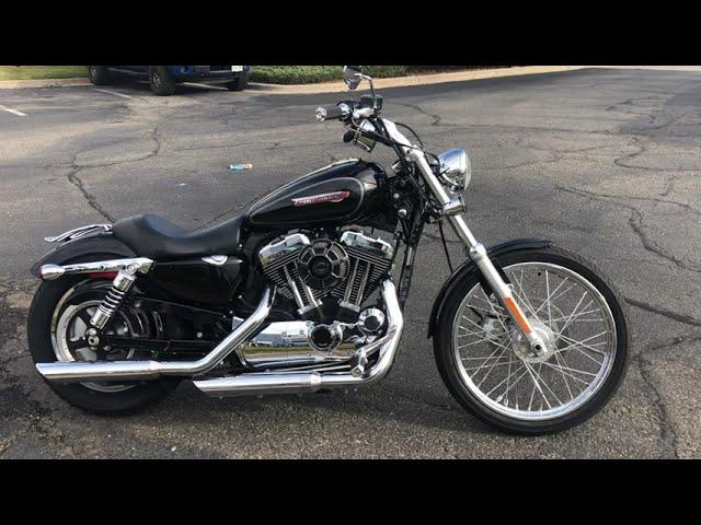 2010 Harley-Davidson® XL1200C - Sportster® 1200 Custom