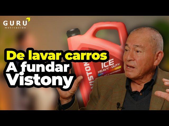 De lavar carros a fundador de  lubricantes Vistony / Oswaldo Hidalgo