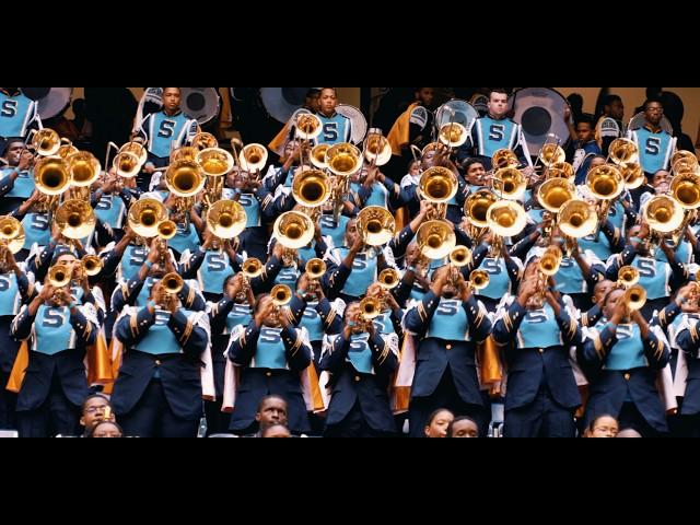  SU Human Jukebox plays Not Like Us by Kendrick Lamar