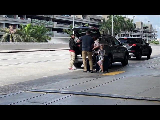 Is Broward’s airport unloading luggage law being followed or not?