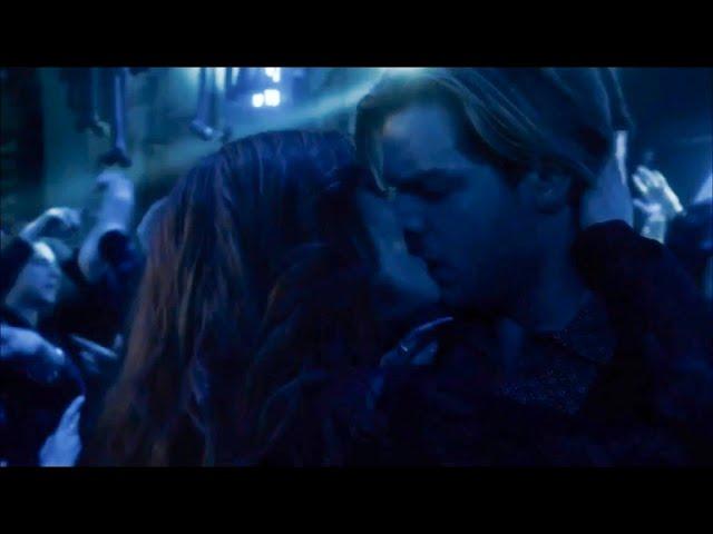 Clace club makeout scene | Shadowhunters 3x19