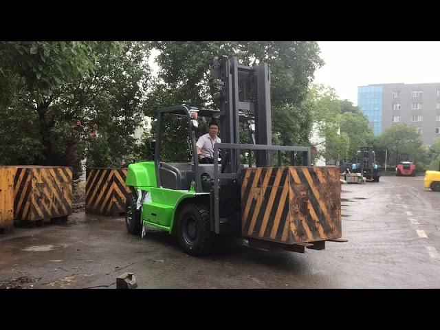 LTMG 8 ton diesel forklift with Isuzu engine