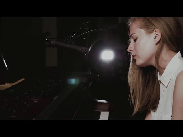 Taylor Raine - Ashes (Celine Dion)