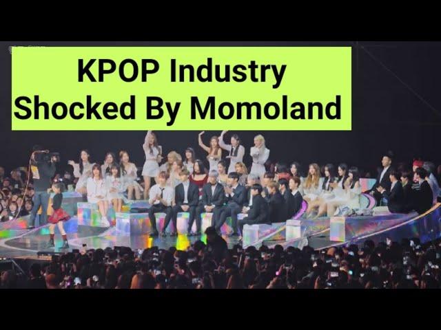 Blackpink Momoland twice bts at the same stage