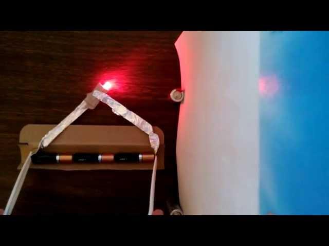 Cheap and Simple LED flashlight. (no talking)