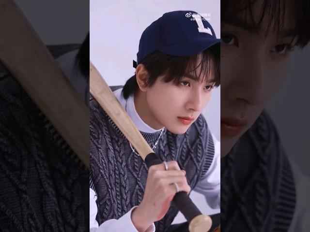 Lý Hoành Nghị vs Thương hiệu WOLF CODE                  #lihongyi #lyhoanhnghi #李宏毅