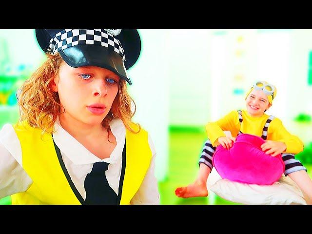 BIGGY THE POLICEMAN GOT SCAMMED Pretend Play w/ The Norris Nuts