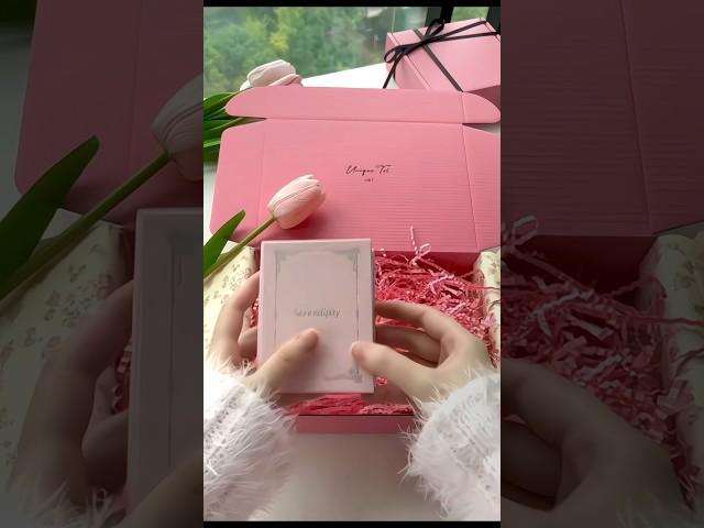 Gift box customization #unboxing #giftwrapping #packingorders #boxpacking #giftbox #packopening