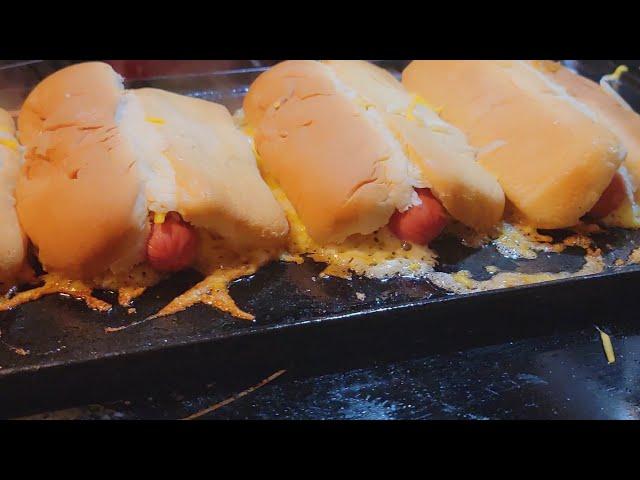 Grilled Cheese Hot Dogs 